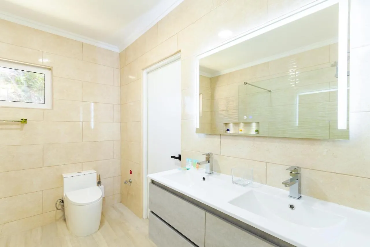 Safir 4 Villa Palm Beach 0*,  Aruba
