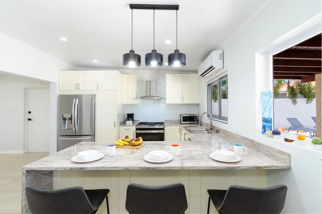 Safir 4 Villa Palm Beach