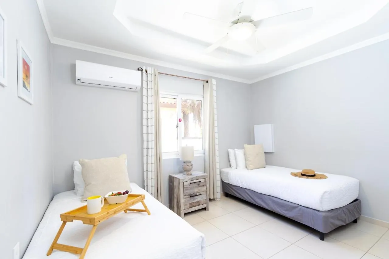 Сasa de vacaciones Safir 4 Villa Palm Beach Aruba